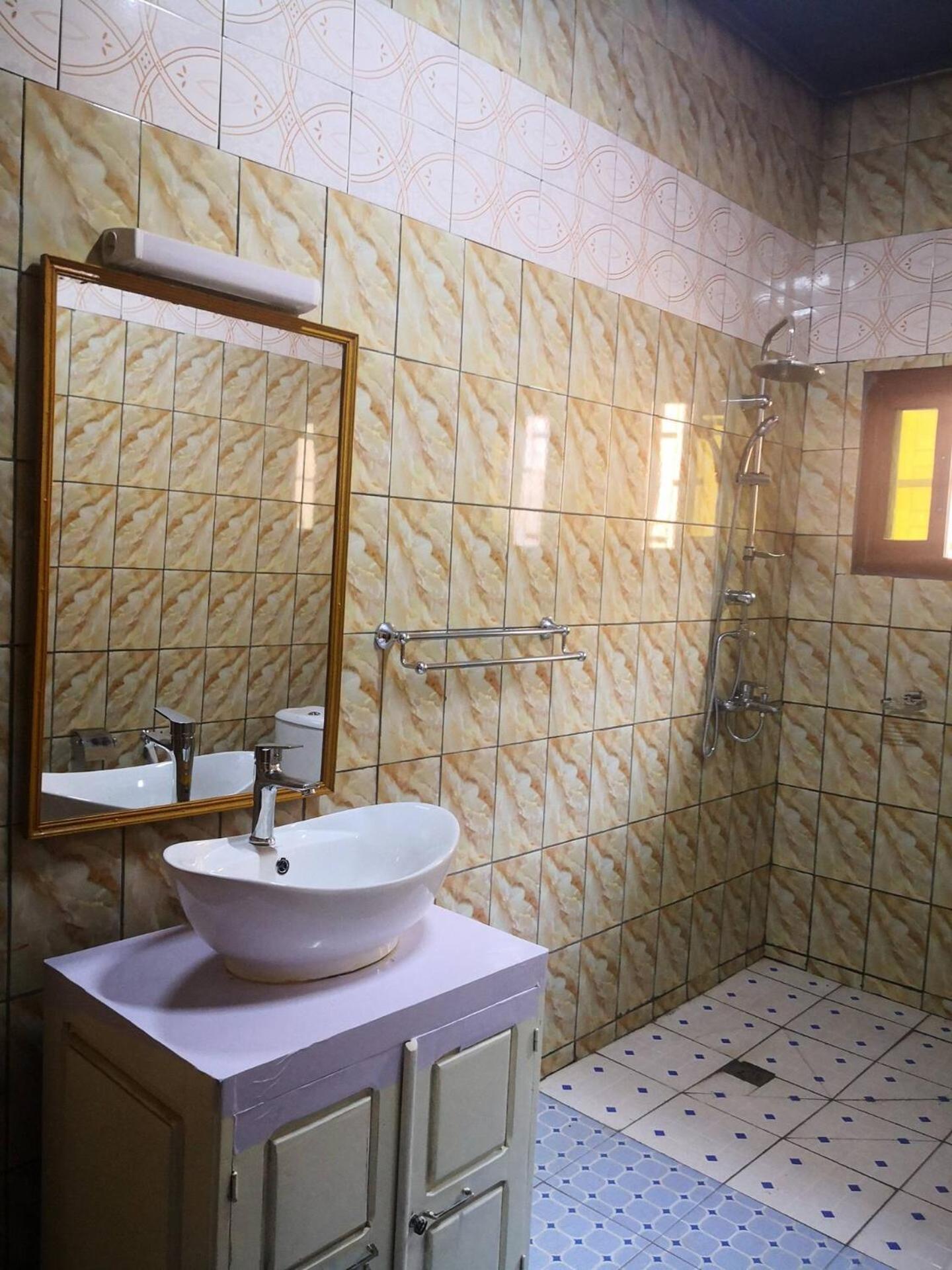 Tout Confort Avec Jardin Entree Bastos Яунде Экстерьер фото